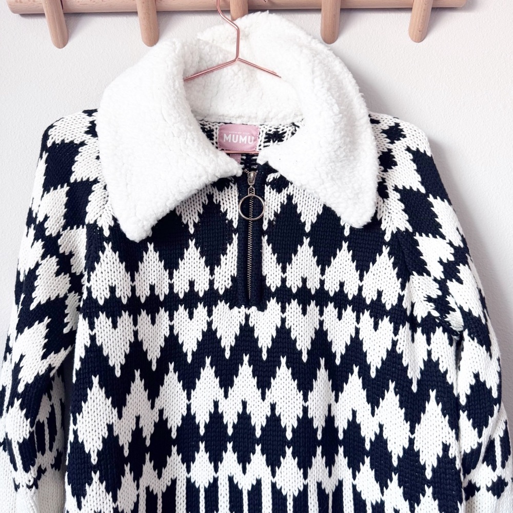 Show Me Your MuMu Sun Valley Black and White Sweater - Picture 5 of 13